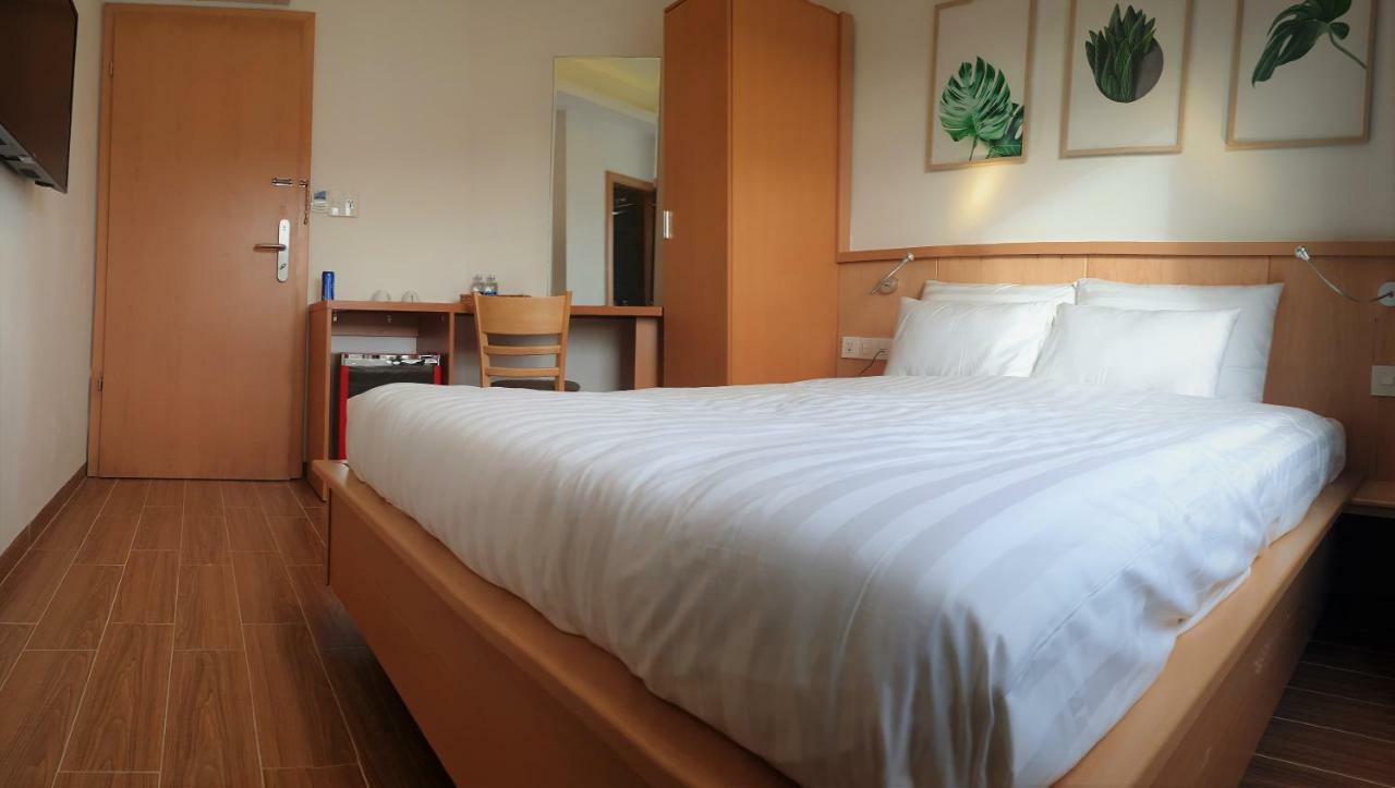 Mio Hotel กวีเญิน ภายนอก รูปภาพ